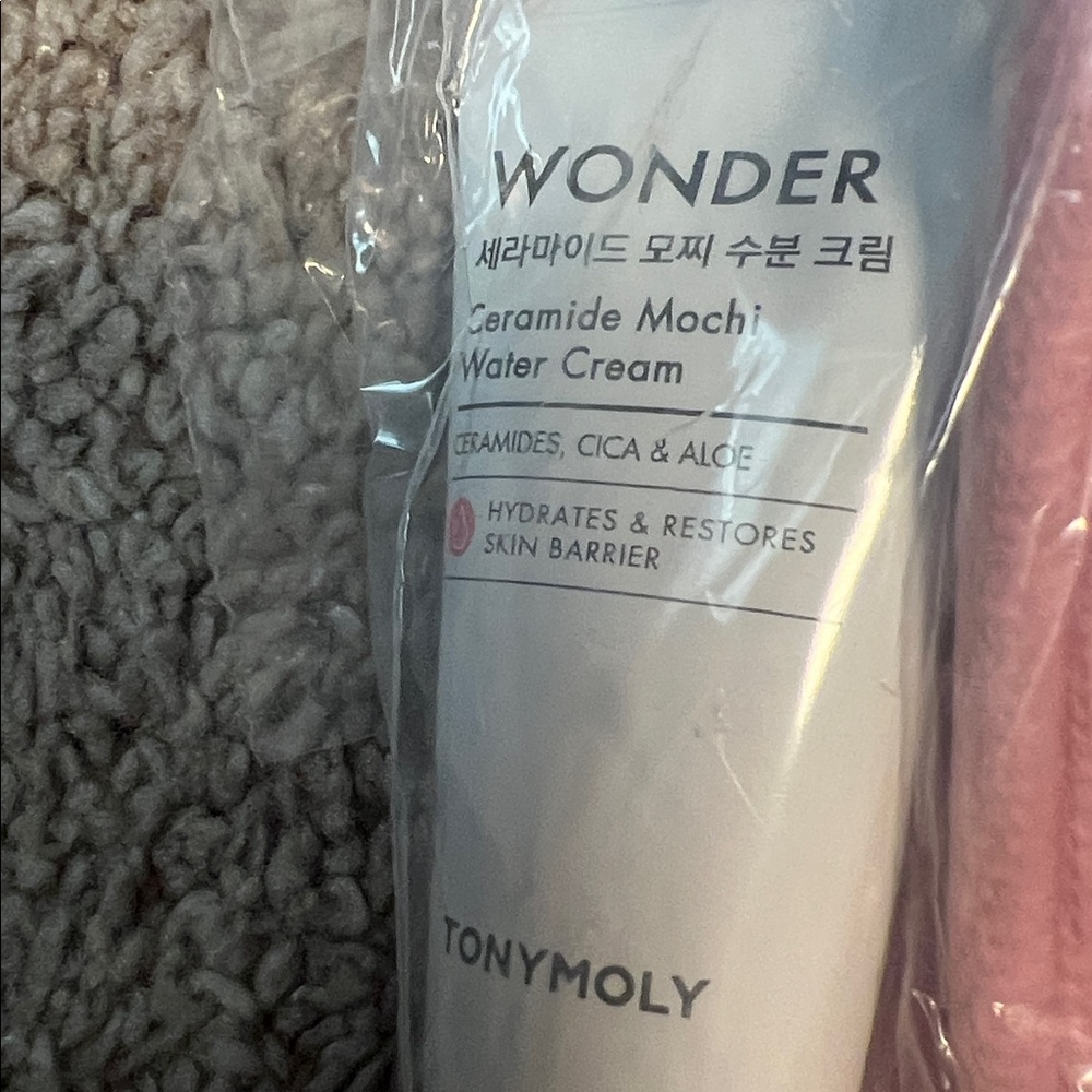 TONYMOLY Wonder Ceramide Mochi gift set, NEW! - Picture 4 of 5